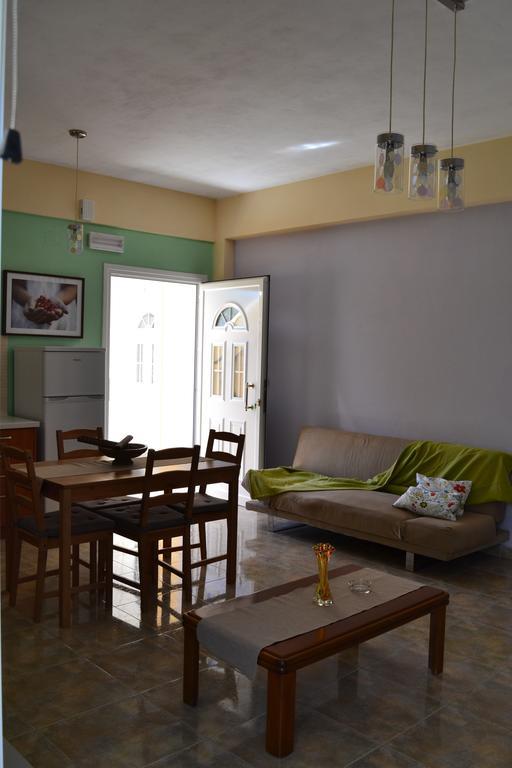 Scorpios Apartments ذيسْخا الغرفة الصورة