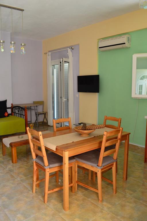 Scorpios Apartments ذيسْخا الغرفة الصورة