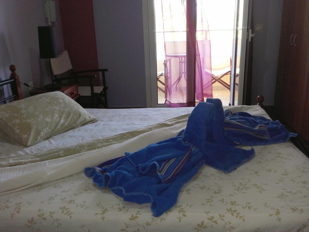 Scorpios Apartments ذيسْخا الغرفة الصورة
